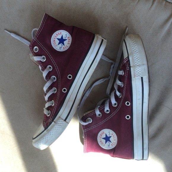 Red high top converse - Picture 2 of 3